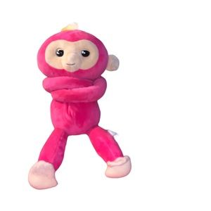 2018 Fingerling stuffed toy that makes monkey sound’s eyes open and close